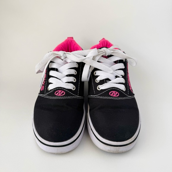 Heelys Youth Sneakers - Picture 2 of 6